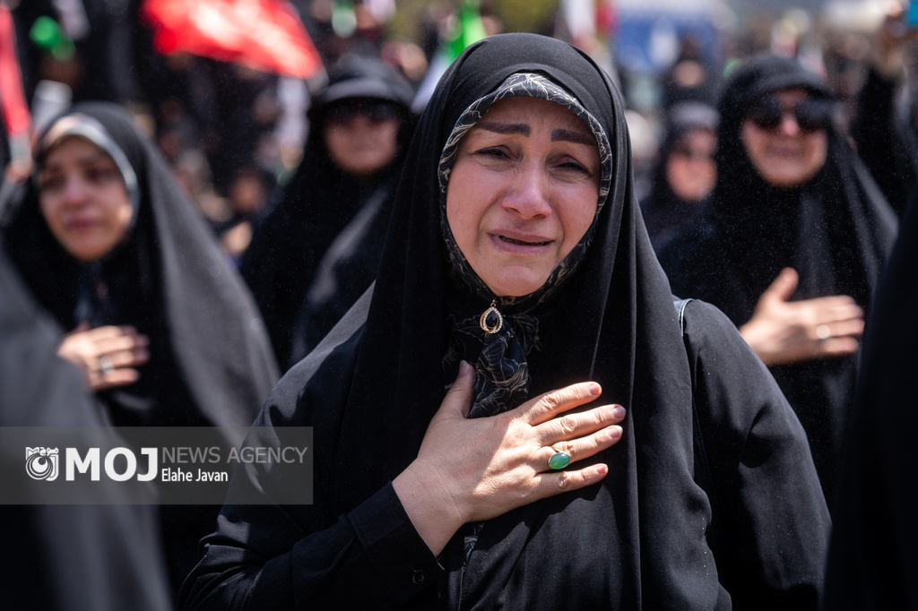 مراسم وداع با رهبر شهید انقلاب