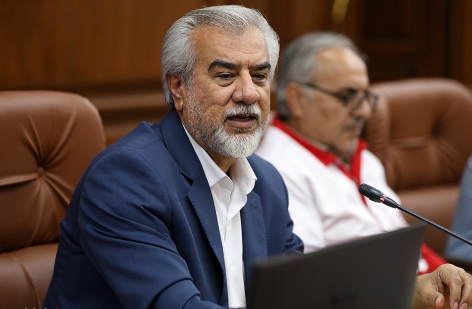 دکتر جاودان سیرت رئیس بیمارستان کیش