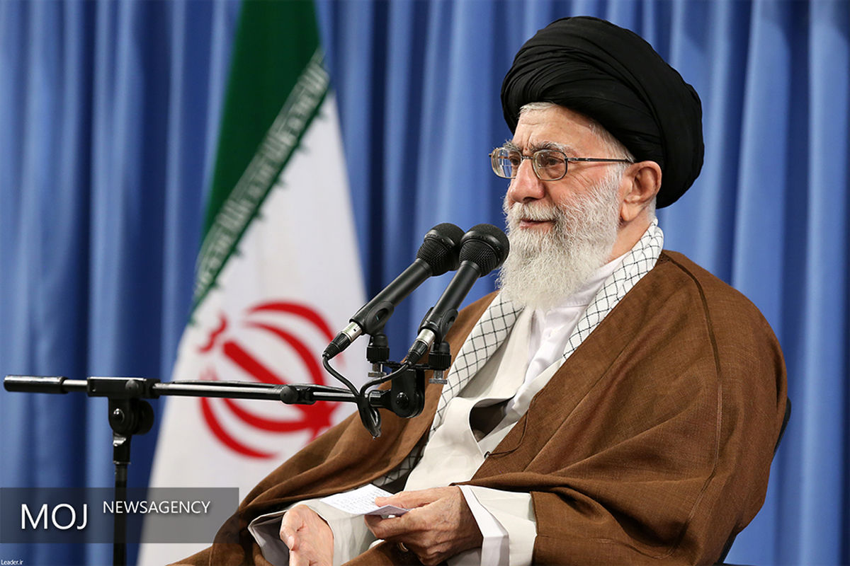 دیدار اقشار مختلف مردم با مقام معظم رهبری