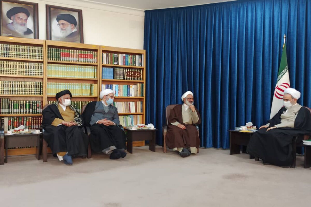 آیت الله علیرضا اعرافی