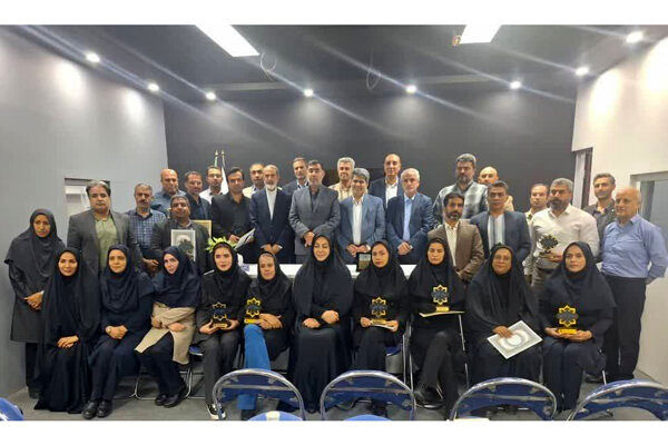  روسای روابط‌عمومی ادارات حوزه‌ها و شهرستان‌ها و هیات‌های فعال ورزشی استان تجلیل شدند