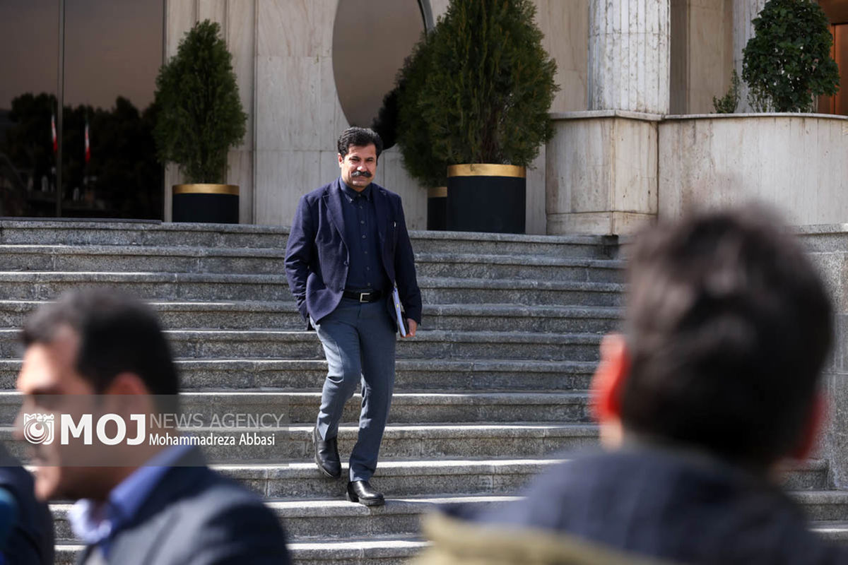 حاشیه جلسه هیات دولت -  ۸ اسفند