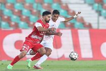  فشارها روی پرسپولیس کم شد/ پرسپولیس ۲ - خیبر ۱ + فیلم