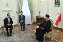 تحریم‌ها ایران را در عرصه رشد و پیشرفت متوقف نمی‌کند / از توسعه روابط با یونان استقبال می‌کنیم