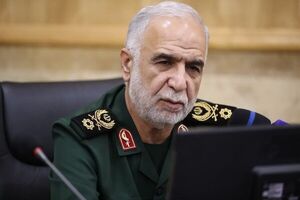 نباید در زمین جنگ شناختی دشمن بازی کرد