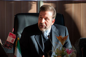 محور اعتراضات گرانی و اقتصاد نیست