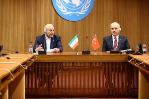 روسای مجالس ایران و ترکیه در سوئیس دیدار کردند