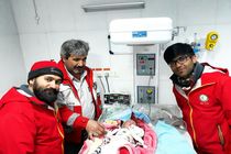 تولد نوزادِ ورکانه ای در شبی برفی