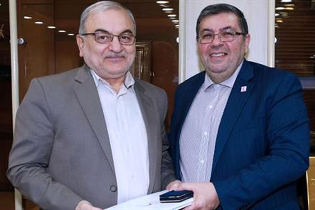 قدرداني رئيس جمعيت هلال احمر كشور از استاندار قم