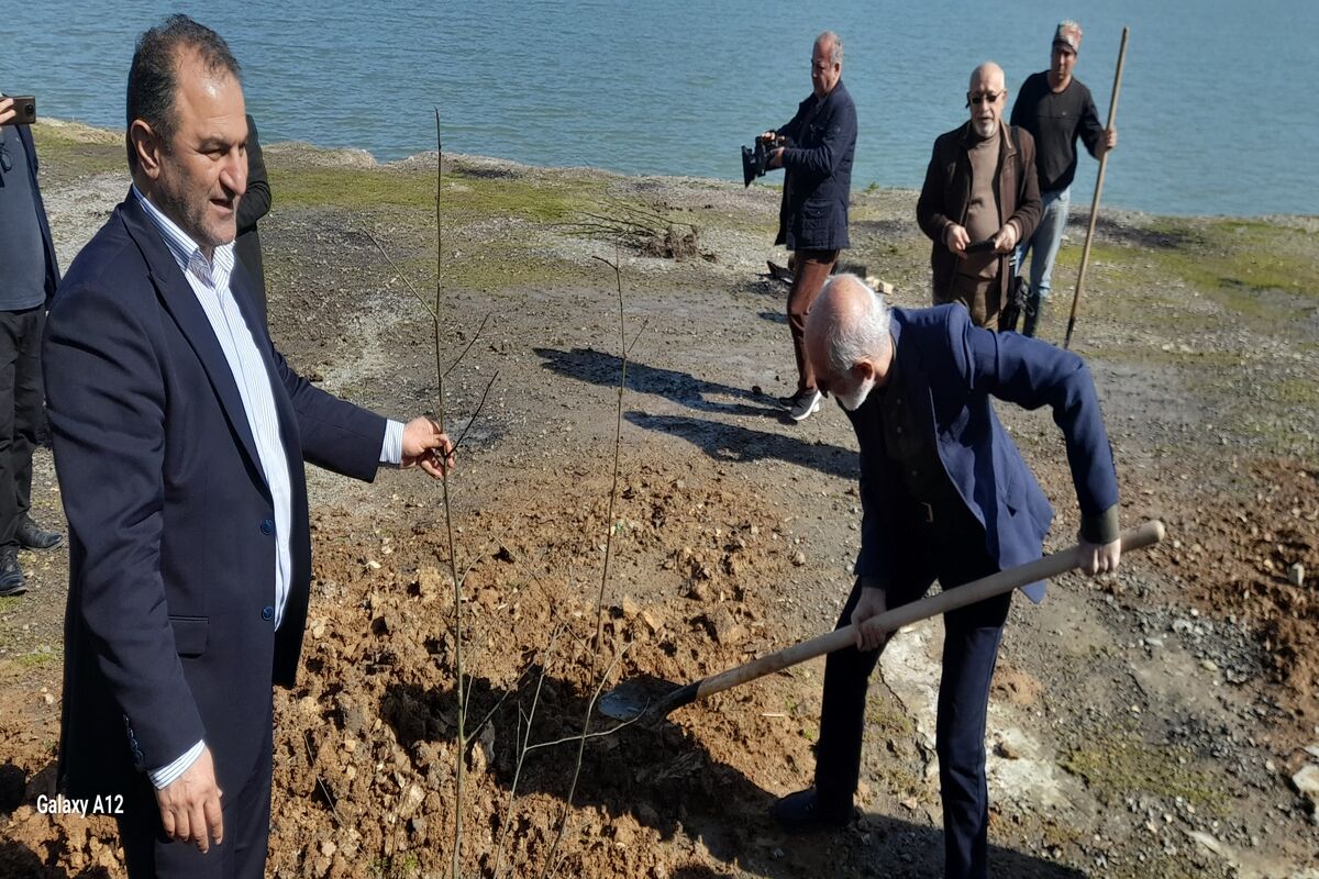 خزایی مدیرکل منابع طبیعی غرب مازندران 