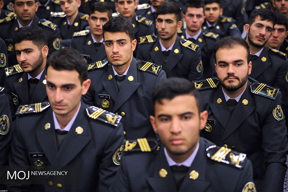 دیدار فرماندهان و کارکنان نیروی هوایی ارتش با مقام معظم رهبری