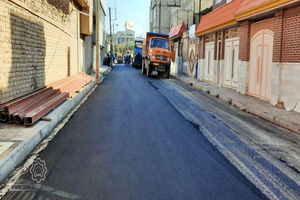 ۲۰۰۰ تن آسفالت در خیابان شهدای نوبهار قم توزیع شد