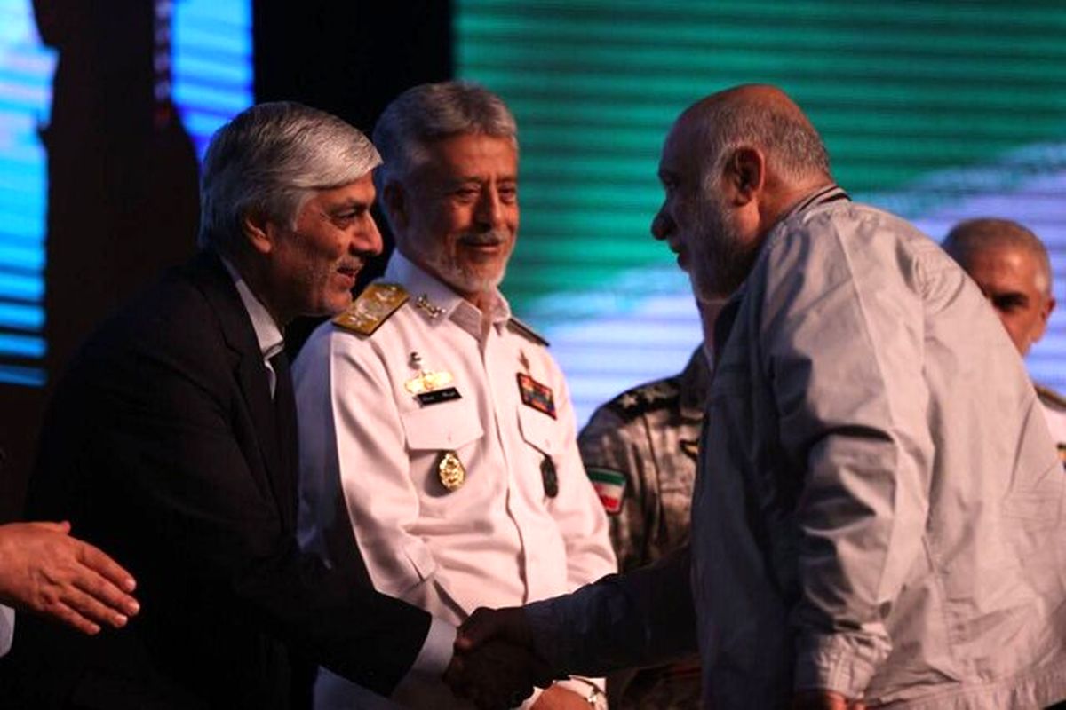 وزیر ورزش و جوانان