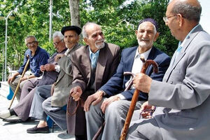 خبر داغ از بازنشستگان / اعلام مخالفت بازنشستگان تامین اجتماعی با تصمیم مسئولان