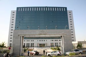 وزارت نیرو باید سیاست‌گذاری غلط گذشته و ناترازی برق را در ۲ سال رفع کند