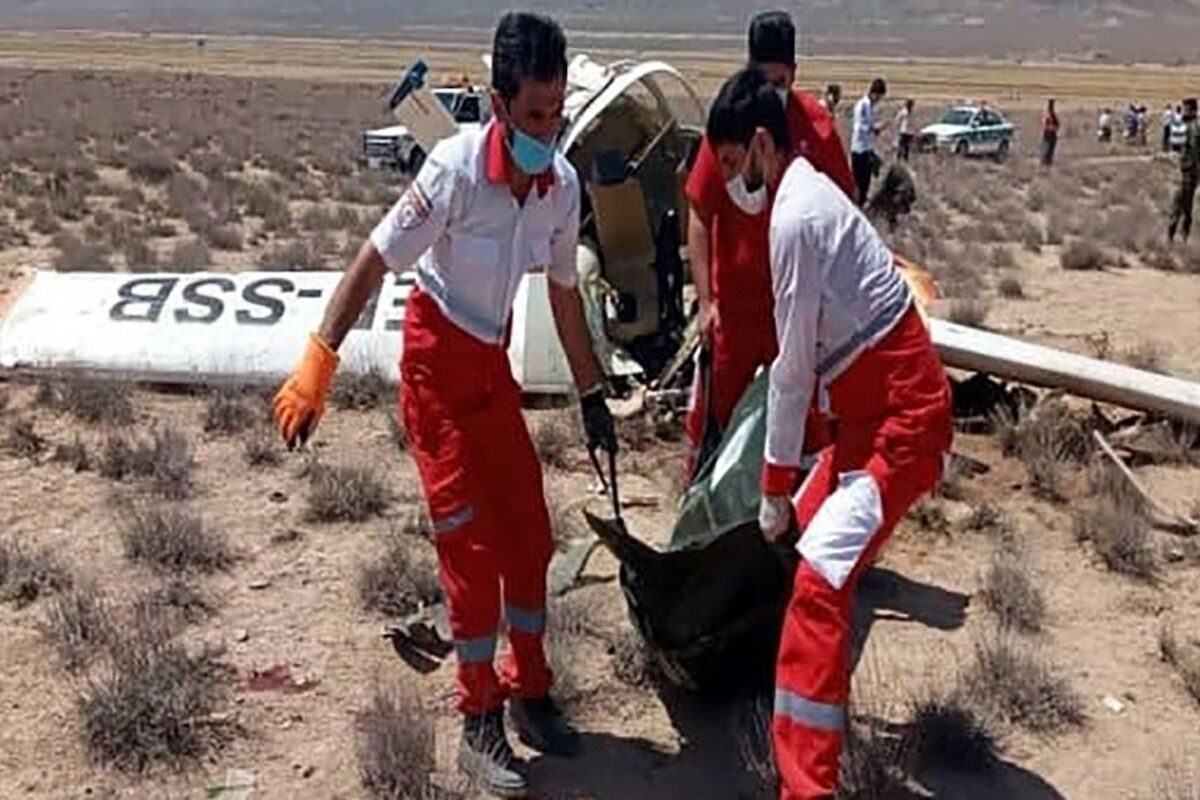 سقوط هواپیمای آموزشی