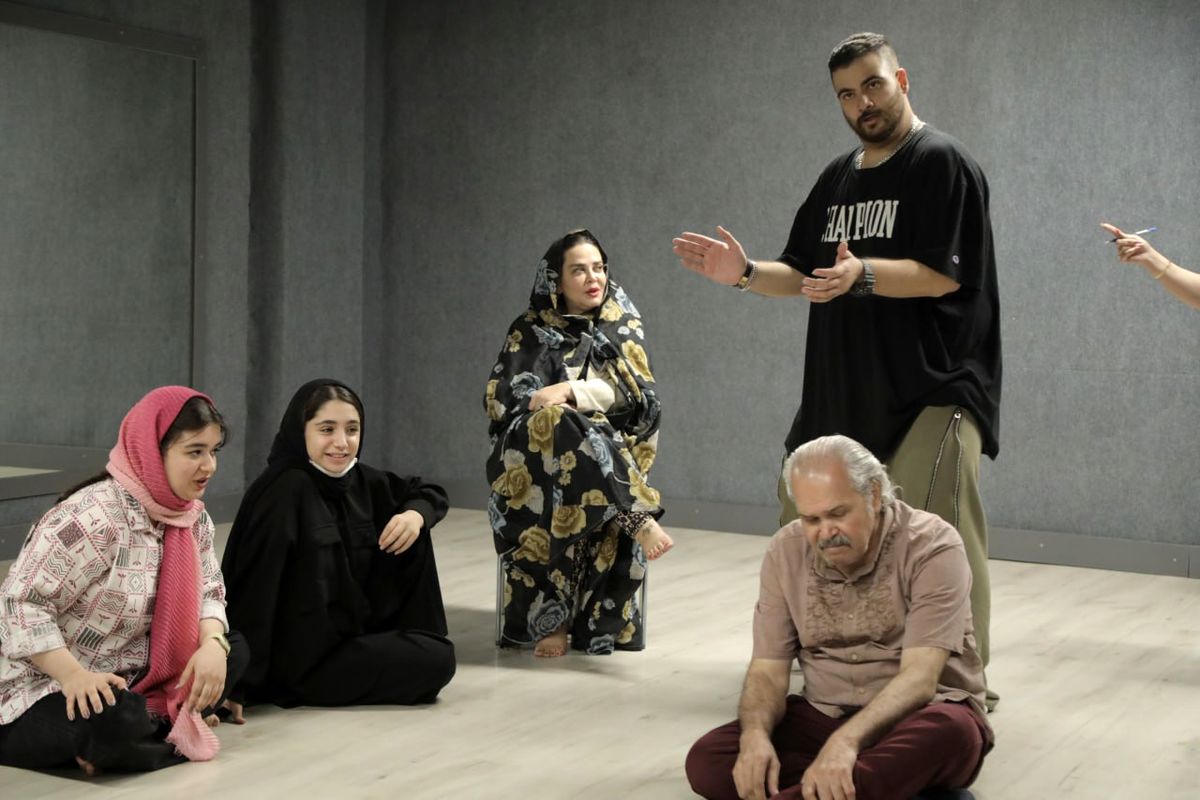 بهاره رهنما