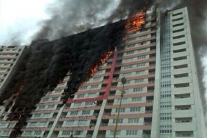 ۱۴ نفر در حریق برج‌ها مصدوم شدند / برای امدادرسانی از بالگرد استفاده شد