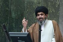 آقای روحانی کمر همت را بسته که اقتصاد ایران را ویران نمایند  