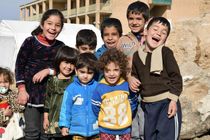 سفیران مهر خنده را مهمان کودکان سرپل ذهابی کردند