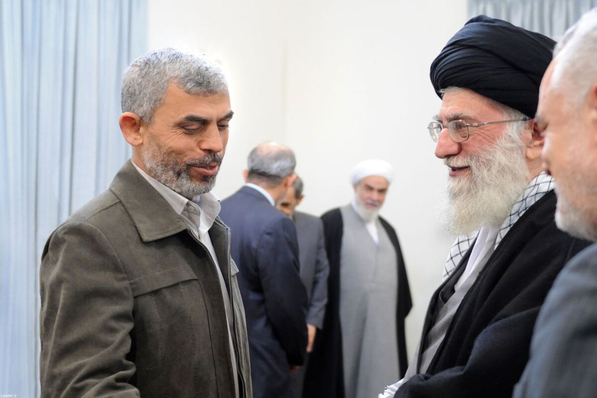 سنوار+رهبرانقلاب