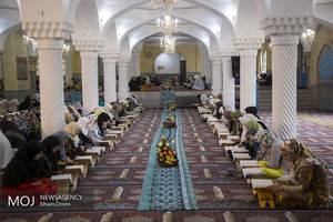 جزء خوانی قرآن کریم در مسجد جامع سنندج