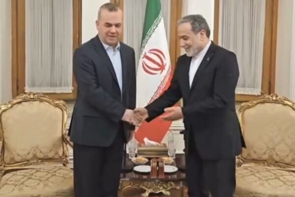 عراقچی بر حمایت همه‌جانبه ایران از مردم لبنان در دفاع از تمامیت سرزمینی‌شان تاکید کرد