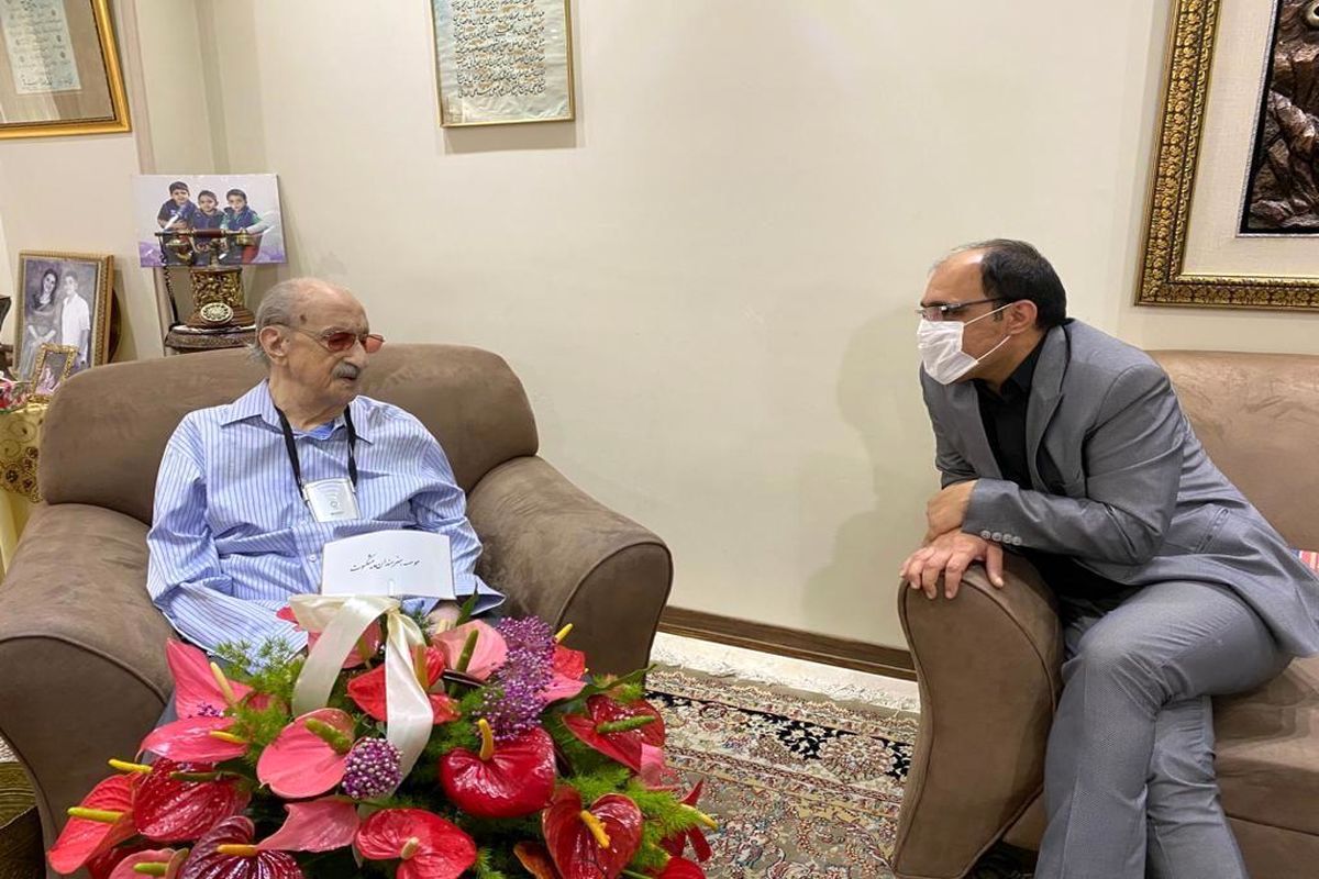 گرامیداشت ۹۹سالگی عبدالوهاب شهیدی در روزهای کرونایی