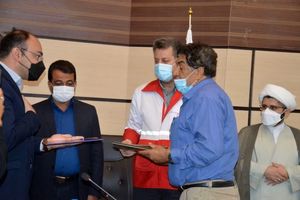 مدیر عامل جمعیت هلال احمر یزد از خیران مهریزی تقدیر کرد