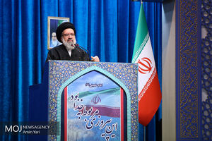 کمر به فراموشی حجاب بسته اند