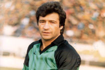 بهترین دروازه‌ بان تاریخ جام ملت‌ های آسیا انتخاب شد/ حجازی درصد آرا