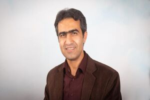 هنرمندان باید حقایق ارزشمند دفاع مقدس را با زبان هنر به جامعه معرفی کنند