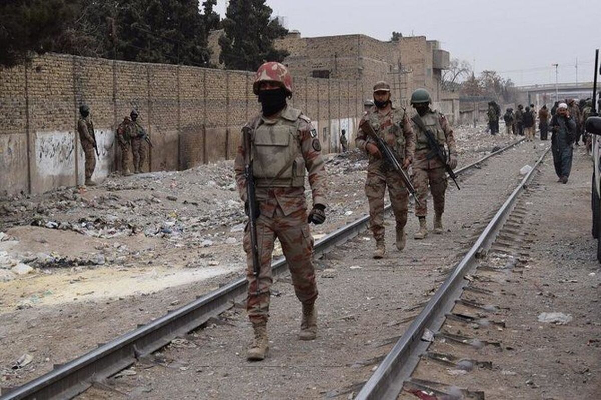 بمبگذاری در قطار پاکستان