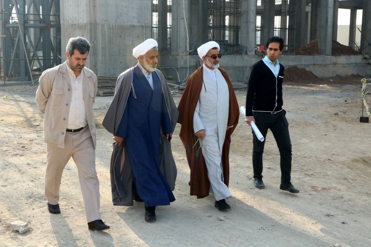 اصفهان- امامزاده زینبیه