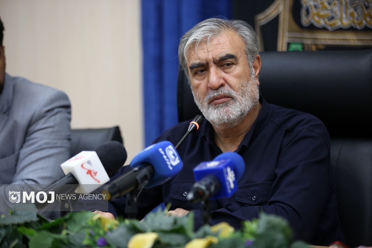 ابراهیم عزیزی 