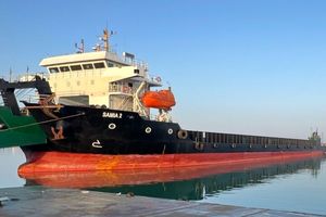 رکوردشکنی بندر سیریک با پهلودهی لندینگ‌کرافت ۱۱۰ متری