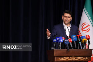 خدمات ارتباطی در شرایط جنگی مستمرا ادامه دارد