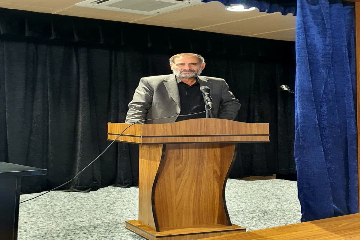 عباسپور نماینده بویین زهرا