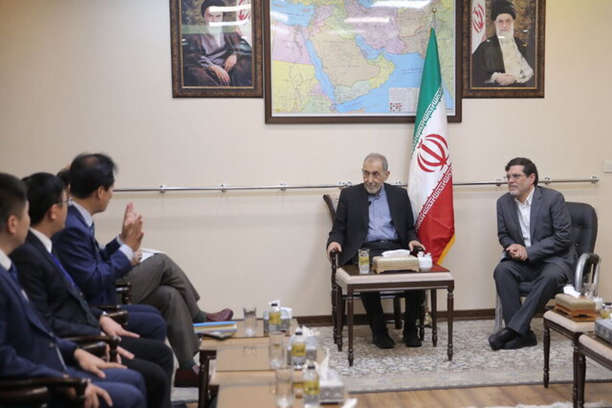 علی‌اکبر ولایتی