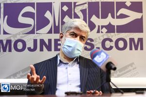 نیازی به مذاکره با آمریکا نیست/ صداوسیما مقصر صف مرغ است نه روحانی/ معاون اول من خودش نامزد انتخابات است