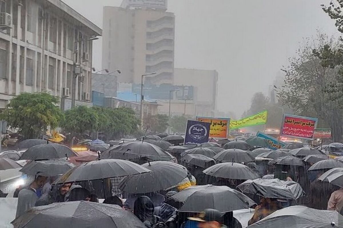 راهپیمایی 13 ابان رشت 1402
