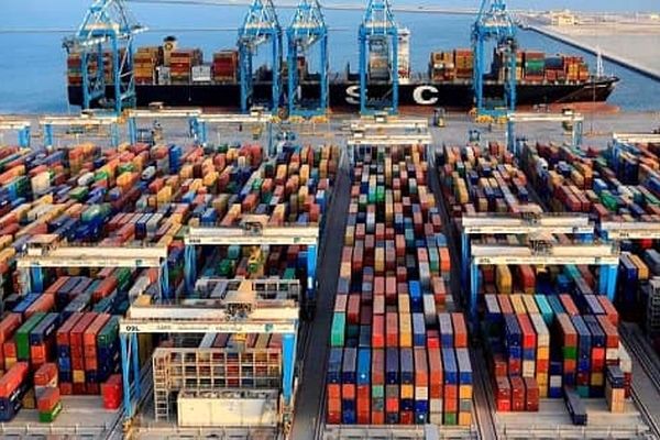 صدور و تمدید مجوز فعالیت مراکز تجاری ایران در ۸ مقصد بین‌المللی