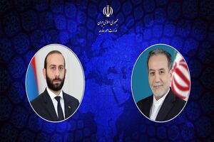 وزرای امور خارجه ایران و ارمنستان با یکدیگر گفتگو کردند