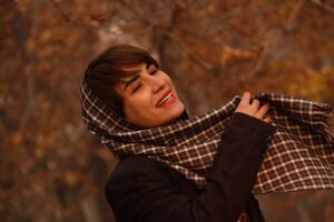 رنگ سبز هنرمند را زنده نگه می‌دارد