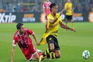 بورسیا دورتموند باز هم برد/ زنبورهای آلمان صدر جدول را رها نمی کنند