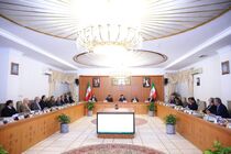 استانداران به بخش خصوصی در راستای افزایش سرمایه‌گذاری میدان بدهند