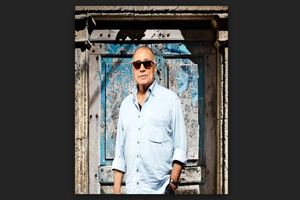 انتقال پیکر کیارستمی به ایران / مدیرعامل خانه سینما به پاریس رفت