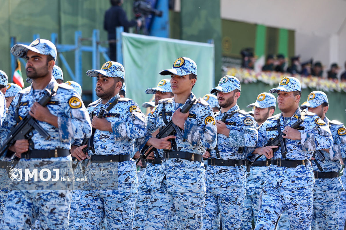 مراسم رژه روز ارتش در تهران