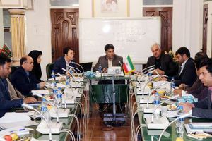 باید فرهنگ پژوهش و پرسش‌گری در میان دانش‌آموزان و آموزگاران لرستانی نهادینه شود 