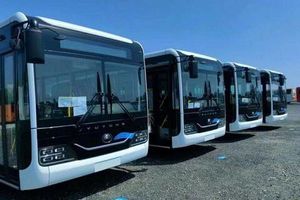 ناوگان اتوبوسرانی برای بارش برف و یخبندان تهران آماده هستند